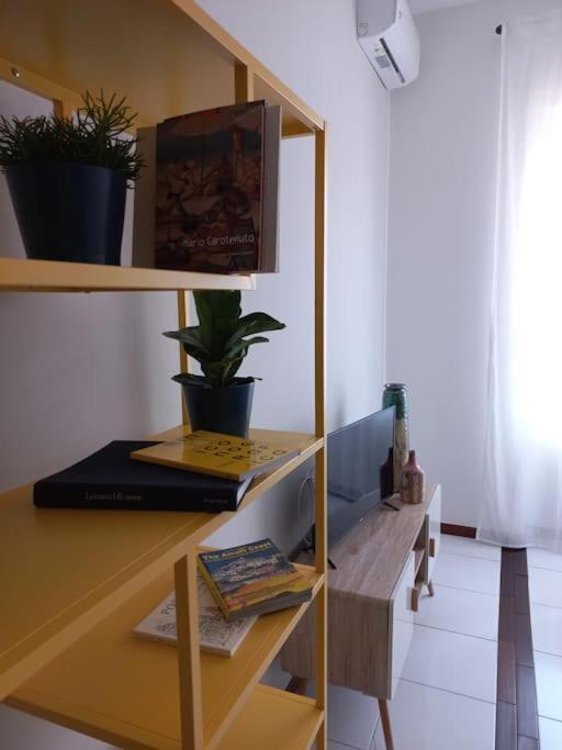 Giulia Town House Tra Citta E Mare Lägenhet Salerno Exteriör bild